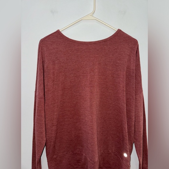 Pre-Owned MD Apana Red Long Sleeve Crossover Back Shirt - Picture 2 of 7